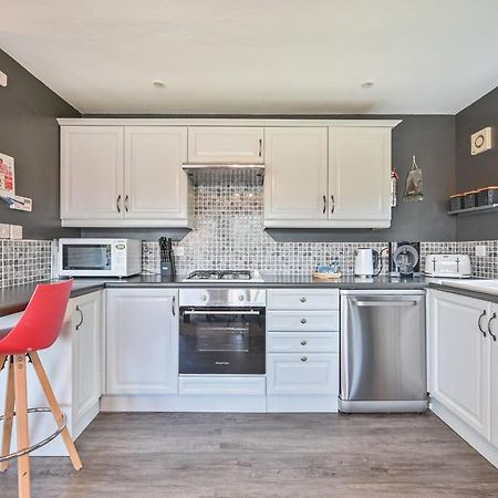 טרורו 3 Bed Lodge With Ev Point מראה חיצוני תמונה