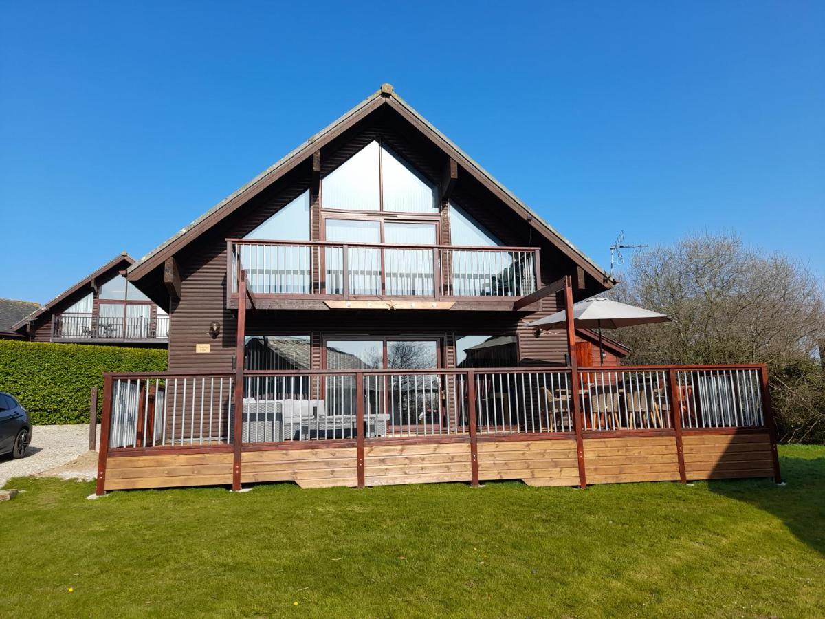 טרורו 3 Bed Lodge With Ev Point מראה חיצוני תמונה